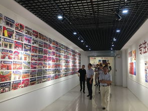 老裁縫家紡加盟 熱烈歡迎深圳市領(lǐng)導蒞臨老裁縫工廠總部考察 中國加盟網(wǎng)